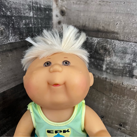 VINTAGE CABBAGE PATCH DOLL BEACH DAY SURFS UP 1988 VINTAGE HARDBODY BLONDE - Picture 3 of 9